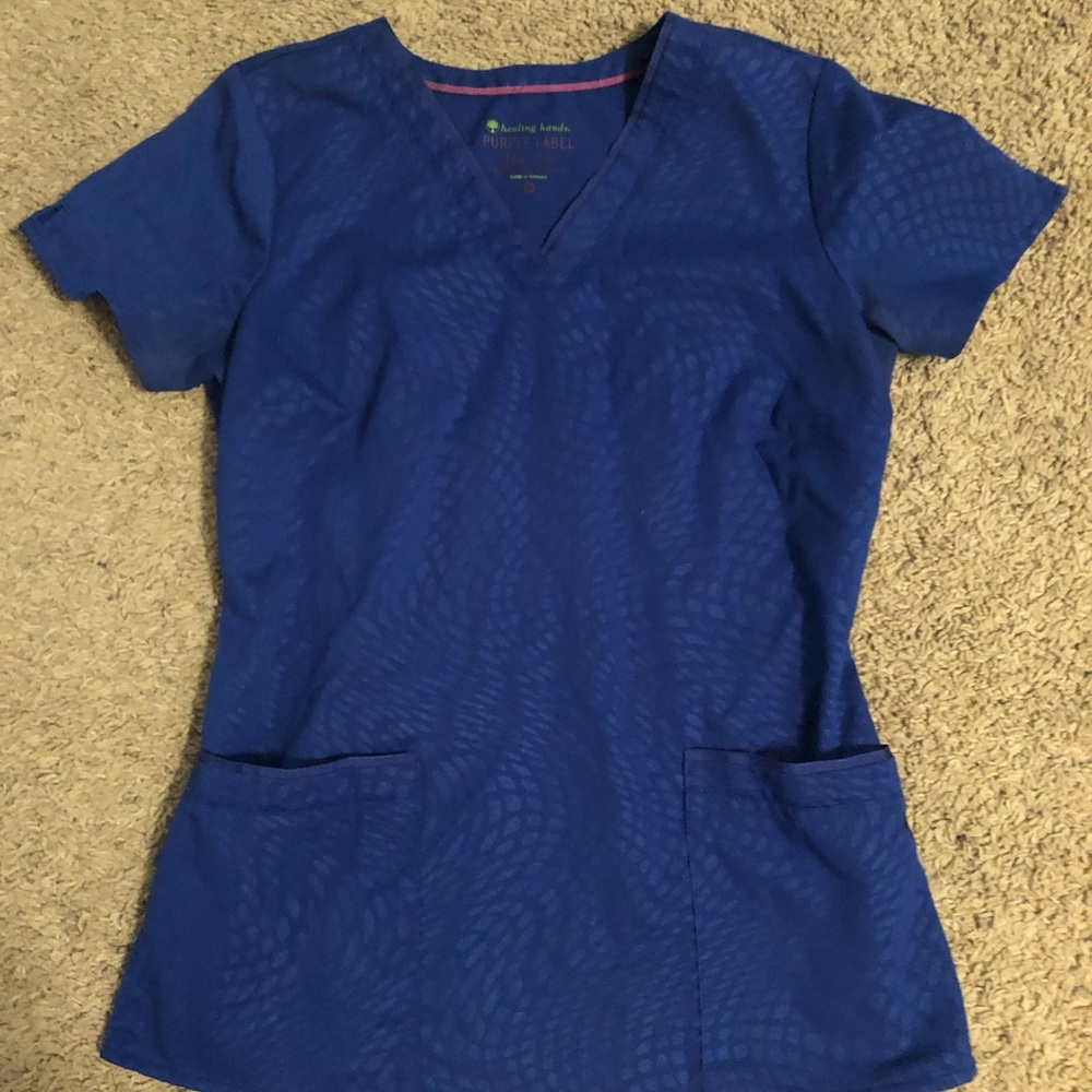 Scrub top